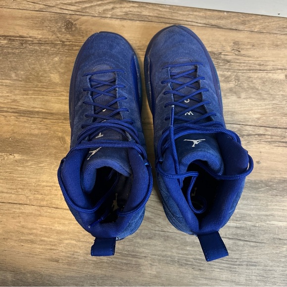 Jordan 12 Retro
Deep Royal Blue - Picture 4 of 7